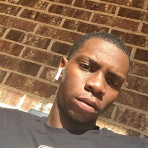 Meet your Posher, Dequan